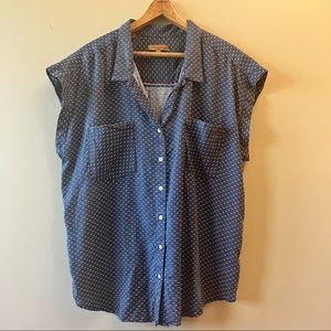 Jach’s girlfriend navy spot cap sleeve tencel button down